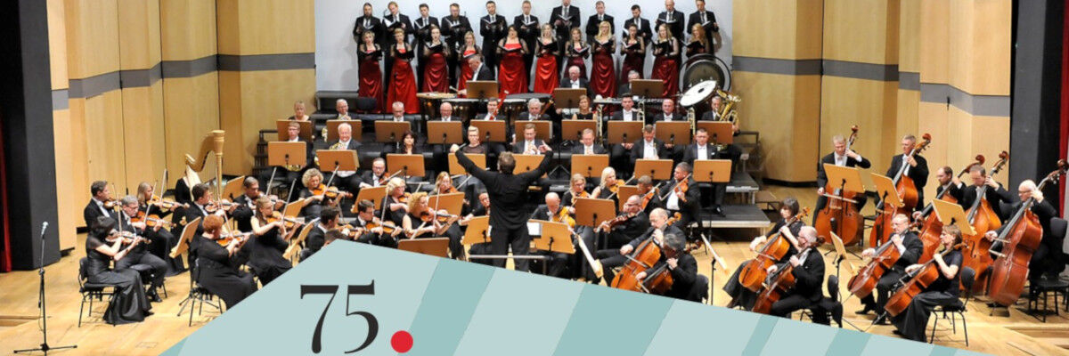 zdjęcie przedstawia muzyków filharmonii częstochowskiej