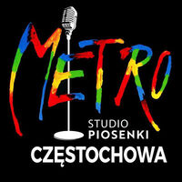 Napis "Studio Piosenki Metro Częstochowa" ma czarnym tle 