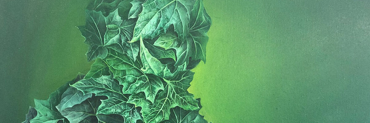 Kształt ludzkiej głowy złożony z zielonych liści - fragment obrazu Natalii Rybki "Pan Filip"